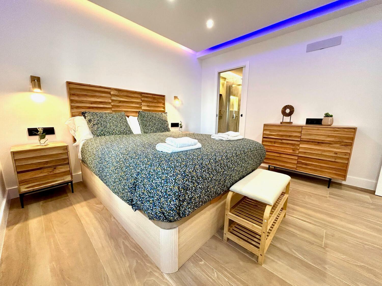 Gatu Premium Deseo Piso De Lujo Con Parking " Preferente Mayores De 25 Anos Y Familias " Cadice Esterno foto